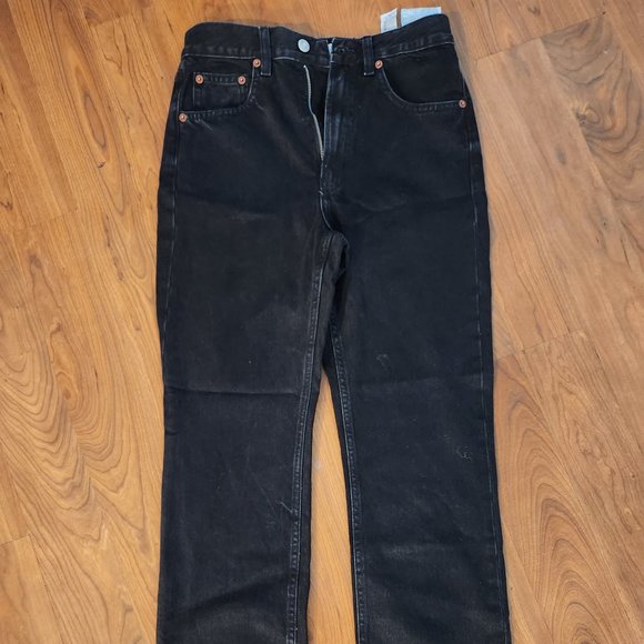 Jeans - Picture 1 of 2